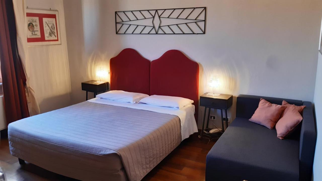 Albergo Moderno Lucca Bagian luar foto