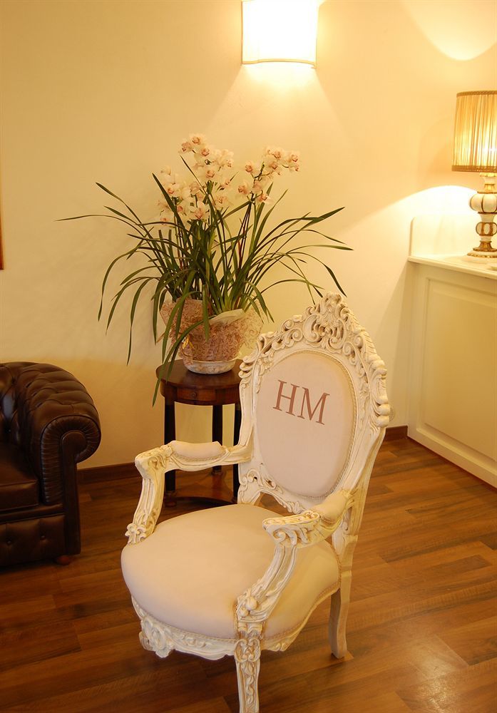 Albergo Moderno Lucca Bagian luar foto